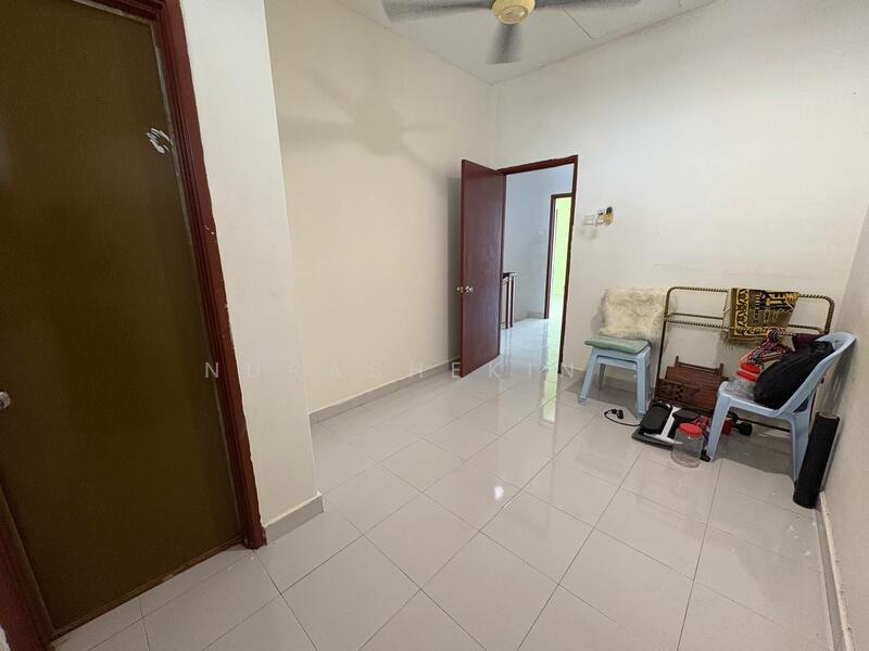 2-storey Terraced House for Sale in Taman Pelangi Semenyih 2 (Beranang) - Nurashekin . - Interior - PropertyGuru.com.my