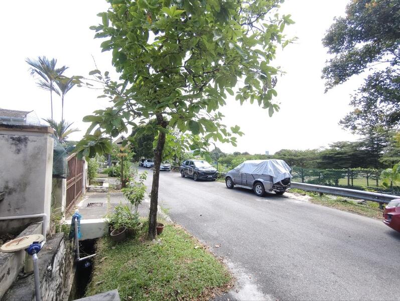 2-storey Terraced House for Sale in Subang Jaya (Selangor) - Tengku Zairi - Exterior - PropertyGuru.com.my
