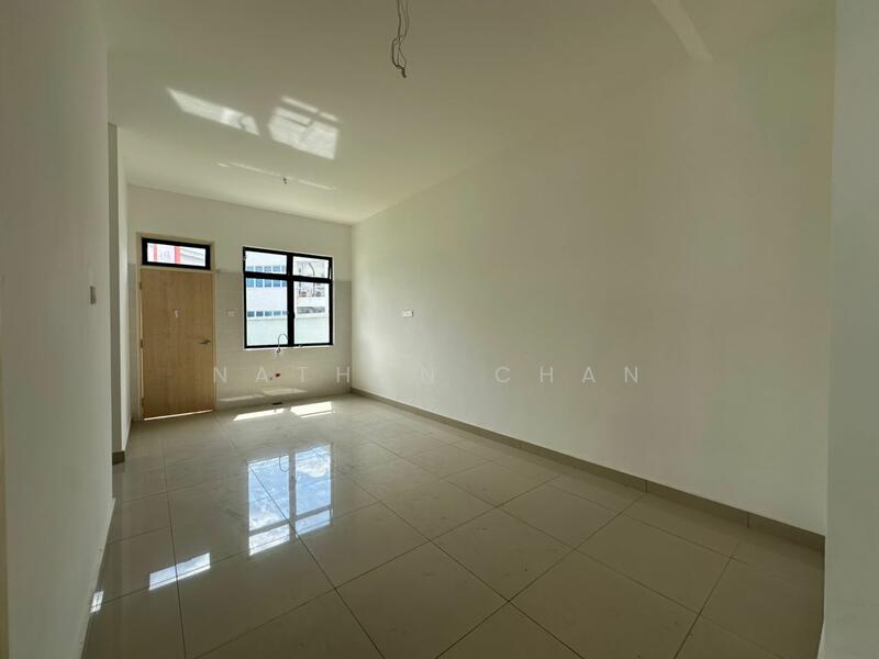 Semi-Detached House for Sale in Taman Mount Austin (Tebrau) - Nathan Chan - Interior - PropertyGuru.com.my