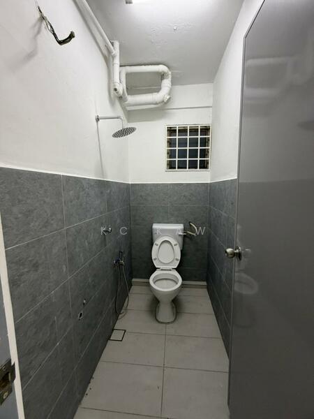 Winner Court A untuk Untuk Dijual - RM 300,000, Feb 2026 - Bathroom - PropertyGuru.com.my