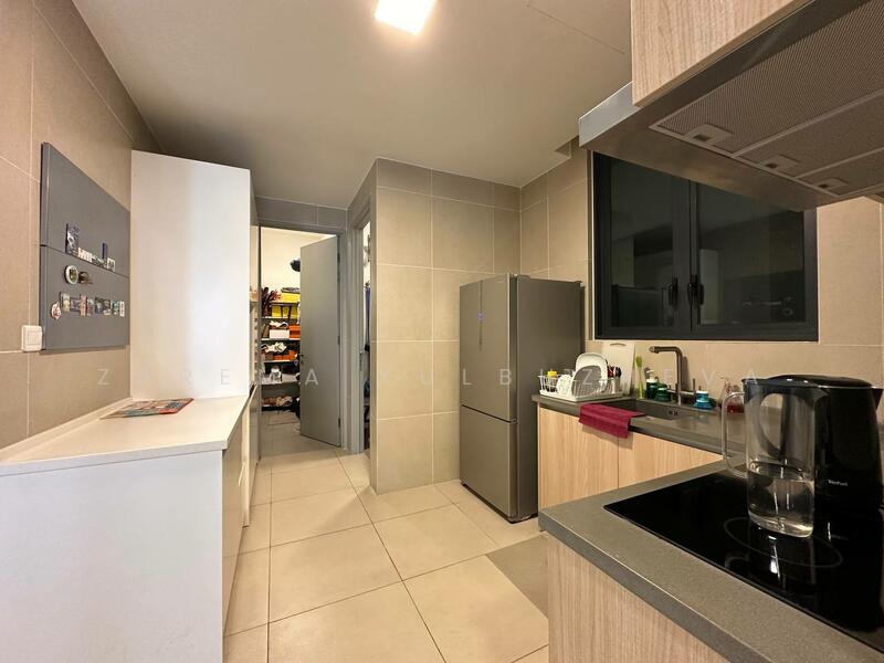 Service Residence for Sale at KL Gateway Premium Residences - Zarema Kulbuzheva - Kitchen - PropertyGuru.com.my