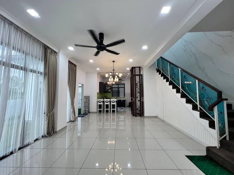 2-storey Terraced House for Sale in Eco Grandeur (Puncak Alam) - Zaidi Idris - Living Room - PropertyGuru.com.my