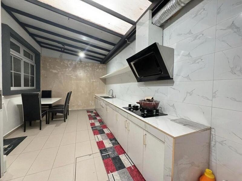 Cluster House for Sale in Johor Bahru (Johor) - Jannie Tan - Kitchen - PropertyGuru.com.my
