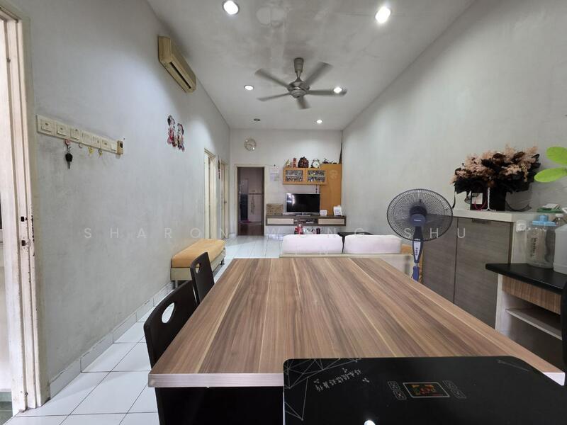 1-storey Terraced House for Sale in Mutiara Rini (Skudai) - Sharon Wong Shu Shien - Living Room - PropertyGuru.com.my