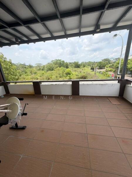 Cluster House for Sale in Johor Bahru (Johor) - Meng . - Balcony - PropertyGuru.com.my