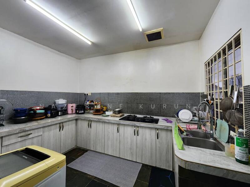 Semi-Detached House for Sale in Ukay Perdana (Ulu Kelang) - Nazerene Kurung - Kitchen - PropertyGuru.com.my