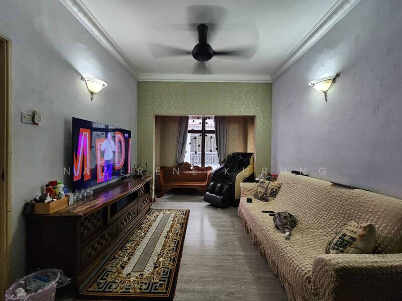 Semi-Detached House for Sale in Ukay Perdana (Ulu Kelang) - Nazerene Kurung - Living Room - PropertyGuru.com.my