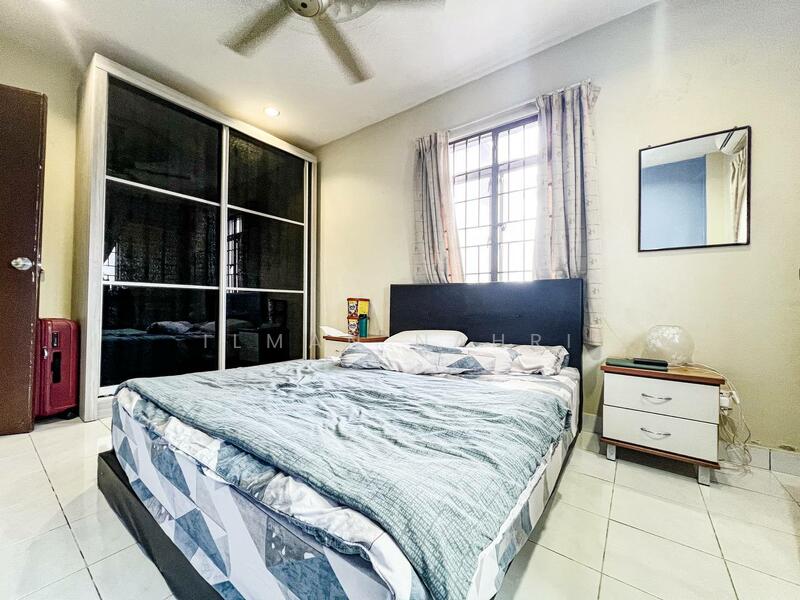 Apartment for Sale at Pangsapuri Permata - Ilman Nahri - Bedroom - PropertyGuru.com.my