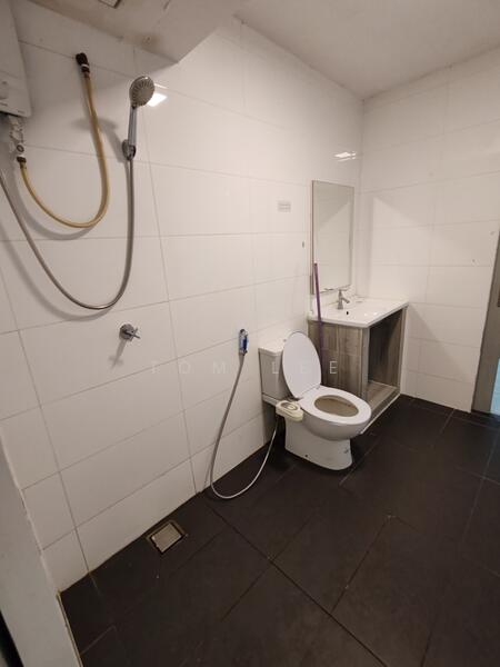 Service Residence for Rent at SOHO @ Empire City - Tom Lee - Bathroom - PropertyGuru.com.my