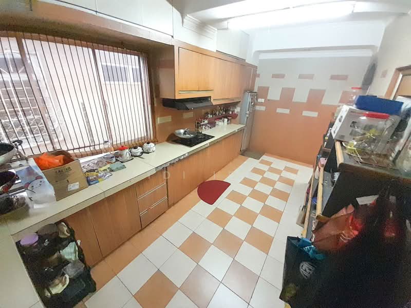 Semi-Detached House for Sale in Sepang (Selangor) - Zaidi Idris - Kitchen - PropertyGuru.com.my