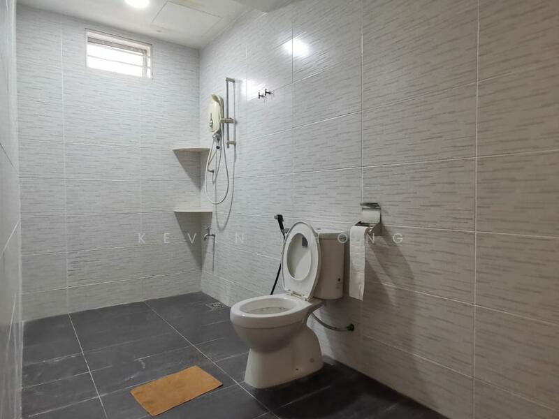 Pjs 10 untuk Untuk Dijual - RM 1,100,000, Feb 2026 - Bathroom - PropertyGuru.com.my