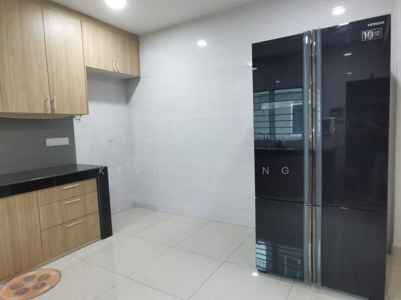 Pjs 10 untuk Untuk Dijual - RM 1,100,000, Feb 2026 - Kitchen - PropertyGuru.com.my