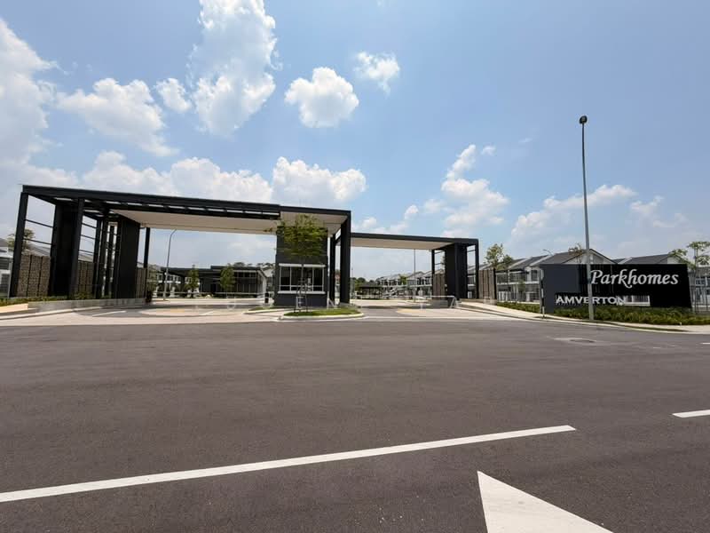 Rumah Teres 2 Tingkat untuk Dijual di Amverton Hills (Sungai Buloh) - Eugene Yap - Exterior - PropertyGuru.com.my