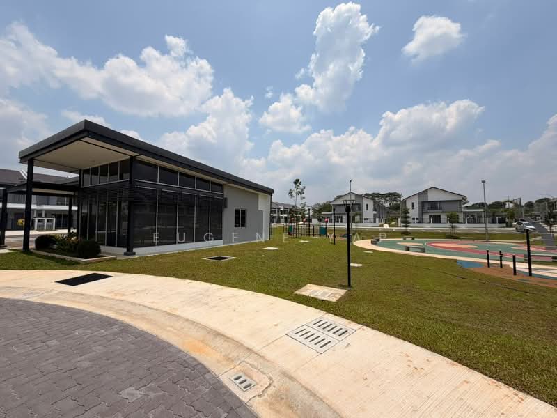 Rumah Teres 2 Tingkat untuk Dijual di Amverton Hills (Sungai Buloh) - Eugene Yap - Exterior - PropertyGuru.com.my