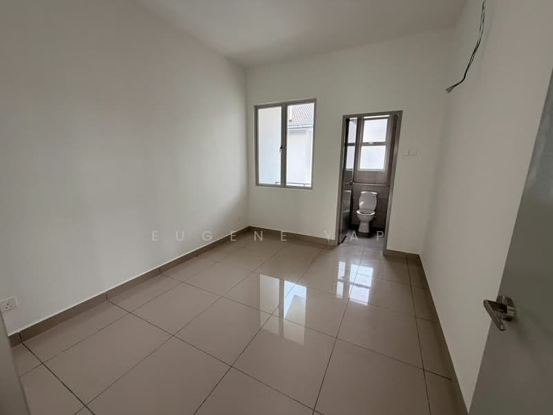 Rumah Teres 2 Tingkat untuk Dijual di Amverton Hills (Sungai Buloh) - Eugene Yap - PropertyGuru.com.my