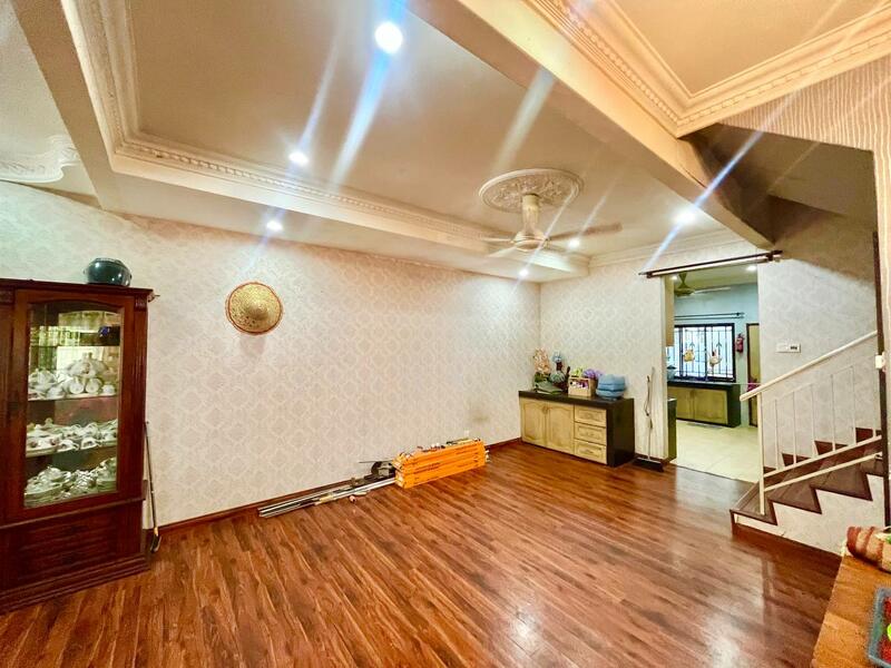 2-storey Terraced House for Sale in Puchong (Selangor) - Afiqah . - Living Room - PropertyGuru.com.my