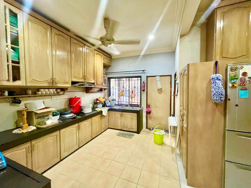 2-storey Terraced House for Sale in Puchong (Selangor) - Afiqah . - Kitchen - PropertyGuru.com.my