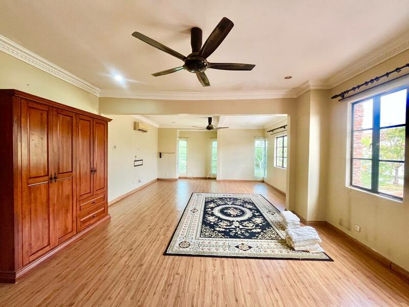 2-storey Terraced House for Sale in Puchong (Selangor) - Afiqah . - Living Room - PropertyGuru.com.my