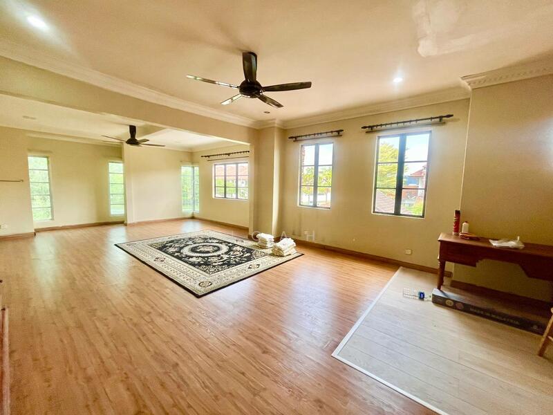 2-storey Terraced House for Sale in Puchong (Selangor) - Afiqah . - Living Room - PropertyGuru.com.my