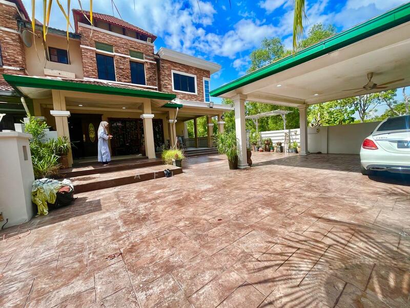 2-storey Terraced House for Sale in Puchong (Selangor) - Afiqah . - Exterior - PropertyGuru.com.my