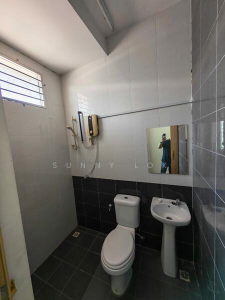 Residensi Asas Murni untuk Untuk Dijual - RM 725,000, Feb 2026 - Bathroom - PropertyGuru.com.my