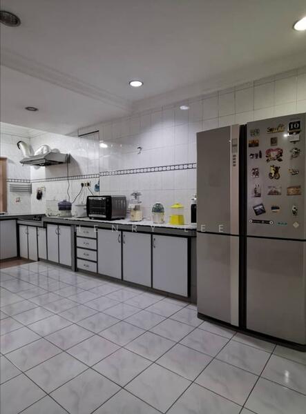 2.5-storey Terraced House for Rent in Cheras (Selangor) - Henry Lee - Kitchen - PropertyGuru.com.my