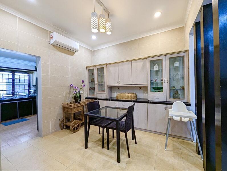 Section 6 @ Kota Damansara untuk Untuk Dijual - RM 1,080,000, Feb 2026 - Dining Room - PropertyGuru.com.my