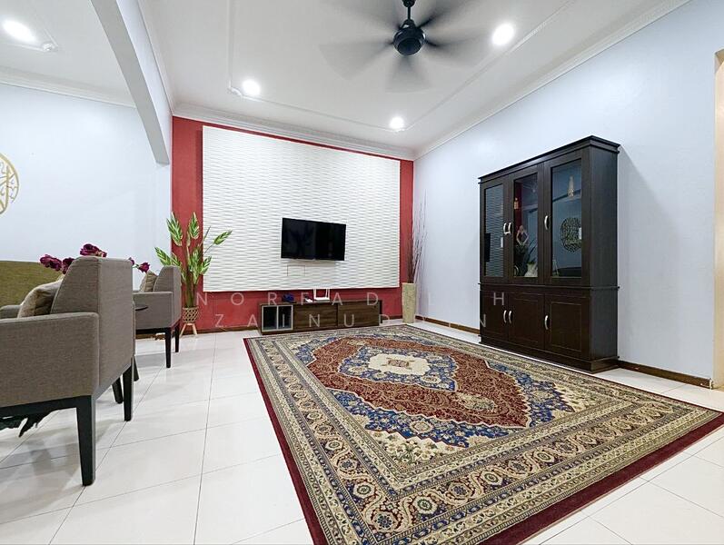 Section 6 @ Kota Damansara untuk Untuk Dijual - RM 1,080,000, Feb 2026 - Living Room - PropertyGuru.com.my