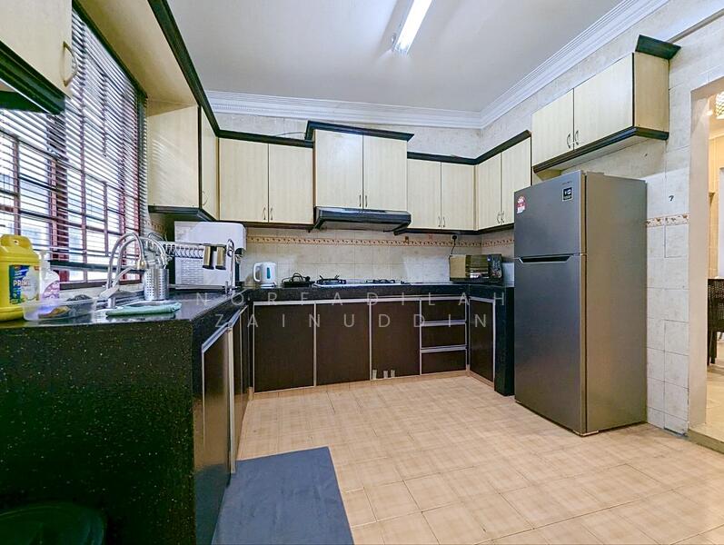 Section 6 @ Kota Damansara untuk Untuk Dijual - RM 1,080,000, Feb 2026 - Kitchen - PropertyGuru.com.my