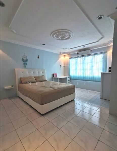 (END LOT)Tmn cheras jaya 2.5 storey for rent - 1