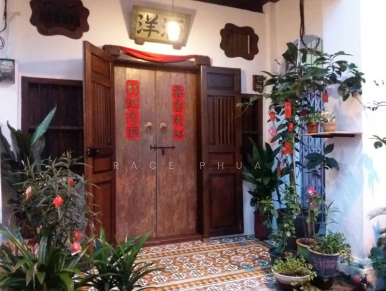 Hotel / Resort for Sale in Lorong Seck Chuan (George Town) - Race Phua - Entrance - PropertyGuru.com.my