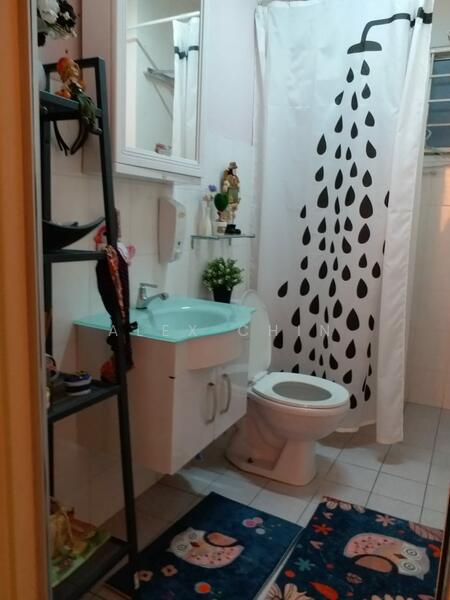 Apartment for Rent at Jalil Damai Apartments - Alex Chin - Bathroom - PropertyGuru.com.my