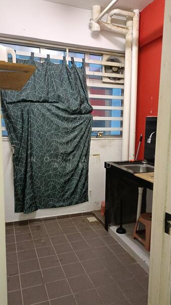 Condominium for Sale at Desa Pelangi Condominium - Norfaizah Ahmad - Kitchen - PropertyGuru.com.my