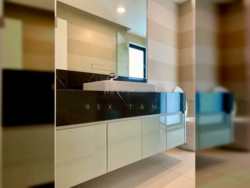 Westside Three untuk Untuk Disewa - RM 7,500 /bulan, Mac 2026 - Bathroom - PropertyGuru.com.my