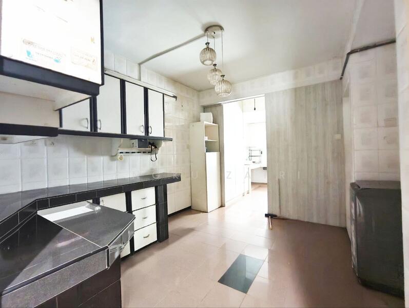 TTDI Jaya untuk Untuk Dijual - RM 610,000, Mac 2026 - Kitchen - PropertyGuru.com.my