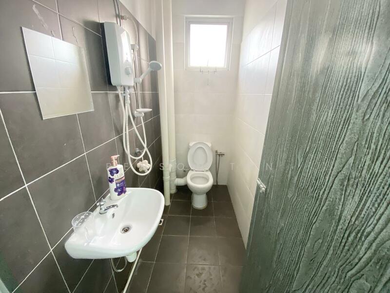 The Rise Collection 3 untuk Untuk Disewa - RM 2,000 /bulan, Feb 2026 - Bathroom - PropertyGuru.com.my