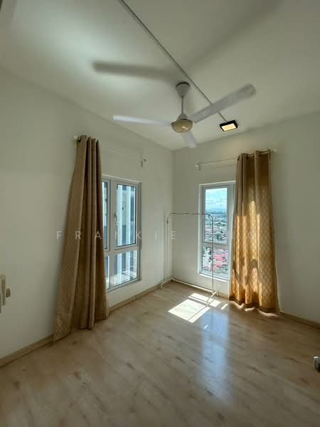 Condominium for Sale at The Holmes 1 - Frankie Ong - Bedroom - PropertyGuru.com.my