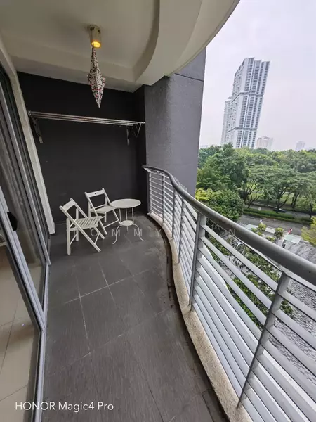 Kondominium untuk Disewa di The Westside Two - TOMMY TAN - Balcony - PropertyGuru.com.my
