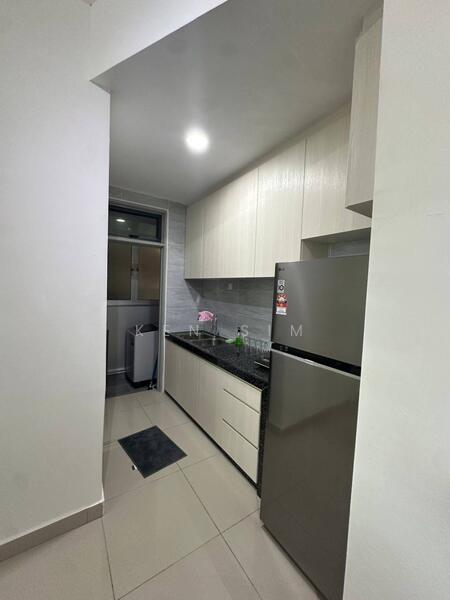 KSL Residence 2 @ Kangkar Tebrau untuk Untuk Disewa - RM 1,800 /bulan, Feb 2026 - Kitchen - PropertyGuru.com.my