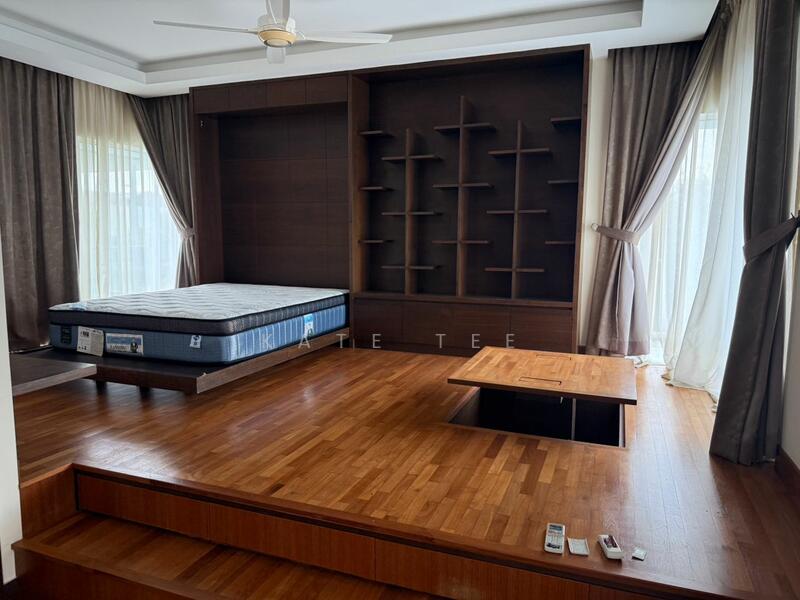 Bungalow for Sale in Iskandar Puteri (Nusajaya) (Johor) - Kate Tee - Bedroom - PropertyGuru.com.my