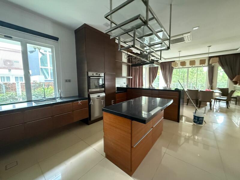Bungalow for Sale in Iskandar Puteri (Nusajaya) (Johor) - Kate Tee - Kitchen - PropertyGuru.com.my