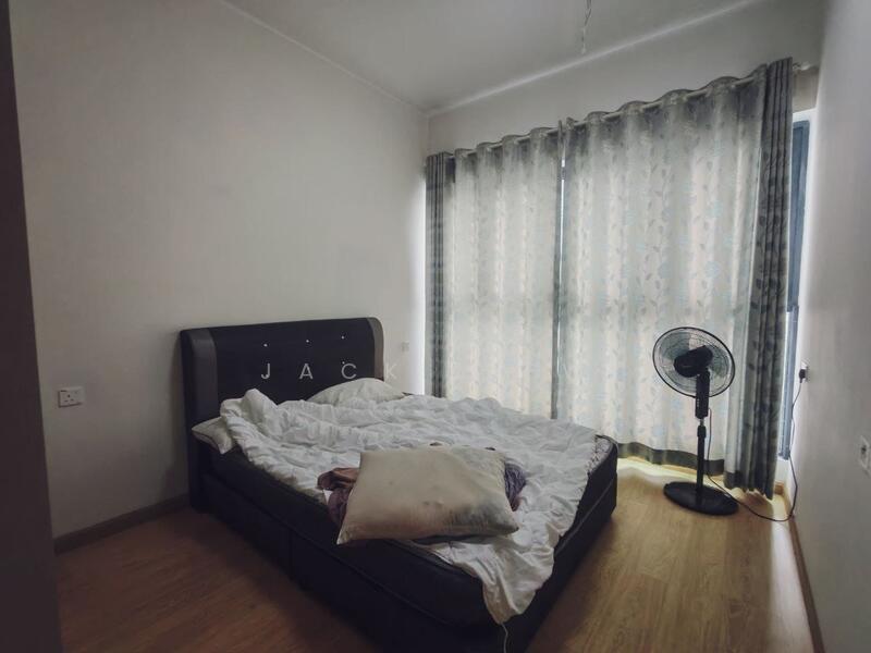 Condominium for Rent at Amberside @ Country Garden Danga Bay - Jack Liew - Bedroom - PropertyGuru.com.my