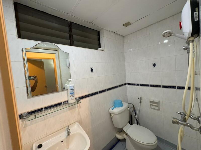 Condominium for Rent at Eden Seaview Condominium - Kelvin Tan - Bathroom - PropertyGuru.com.my