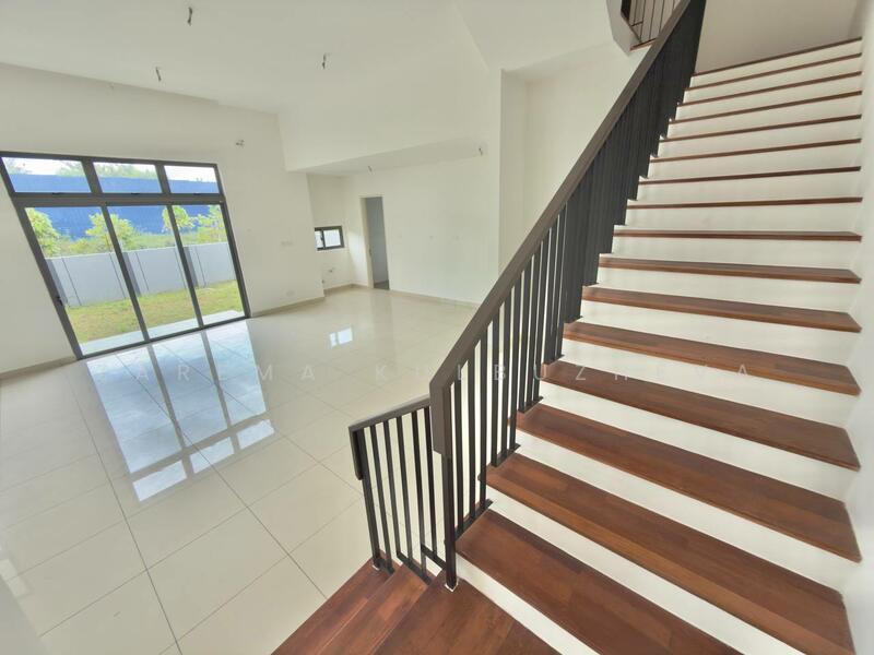 Bungalow for Sale in Klang (Selangor) - Zarema Kulbuzheva - PropertyGuru.com.my