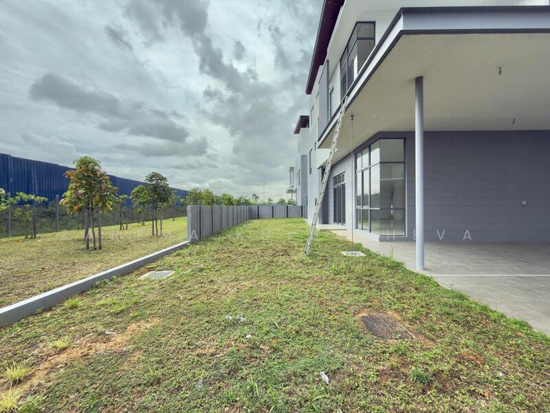 Bungalow for Sale in Klang (Selangor) - Zarema Kulbuzheva - PropertyGuru.com.my