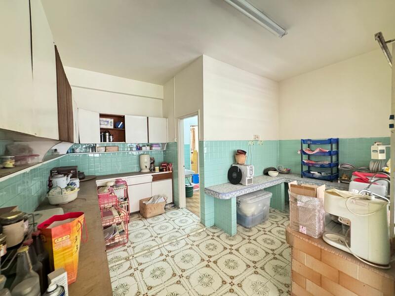 Bungalow for Sale in Rawang (Selangor) - Evelyn Khoo - Kitchen - PropertyGuru.com.my