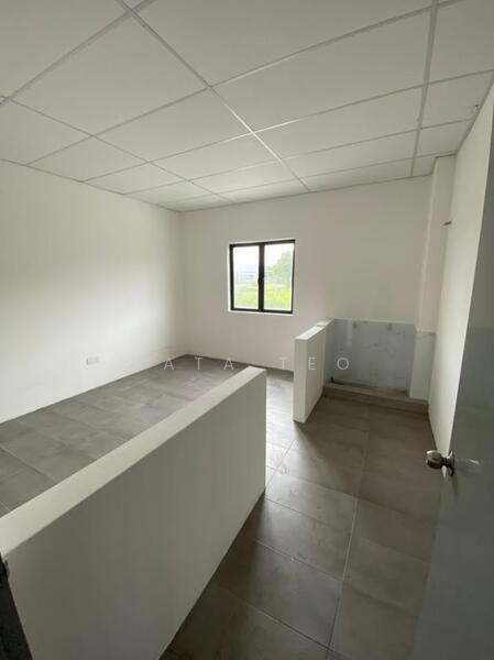 Factory for Rent in Kapar (Selangor) - Hata Teo - Interior - PropertyGuru.com.my