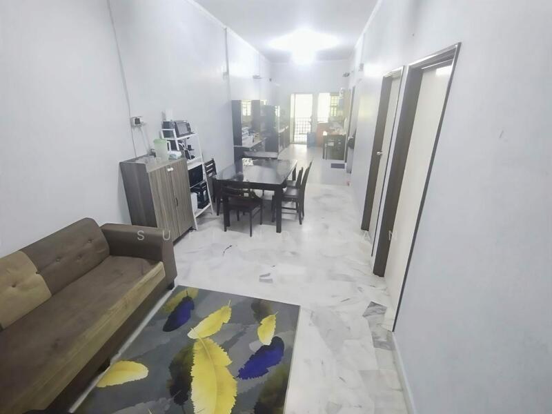 1-storey Terraced House for Sale in Bandar Selesa Jaya (Skudai) - Sufi Norman - Living Room - PropertyGuru.com.my