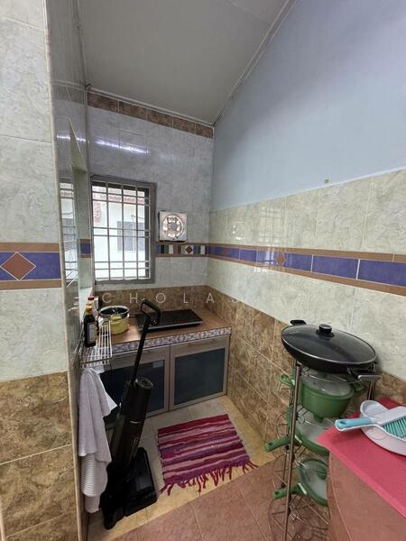 Kulai Bandar Putra Kulai Jalan Merak Corner Lot untuk Untuk Disewa - RM 2,400 /bulan, Feb 2026 - Kitchen - PropertyGuru.com.my