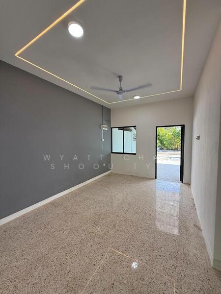1-storey Terraced House for Sale in Johor Bahru (Johor) - Wyatt Chan Shoou Tyn - Living Room - PropertyGuru.com.my